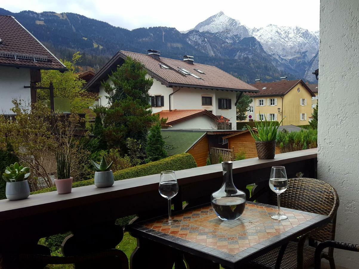 Mountain View Apartment Garmisch-Partenkirchen Bagian luar foto